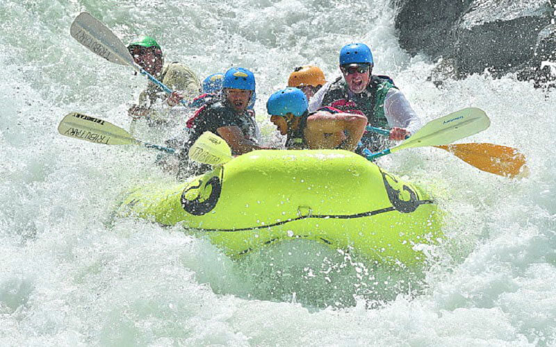 Scenic view of Himalayan mountains during rafting in Rishikesh